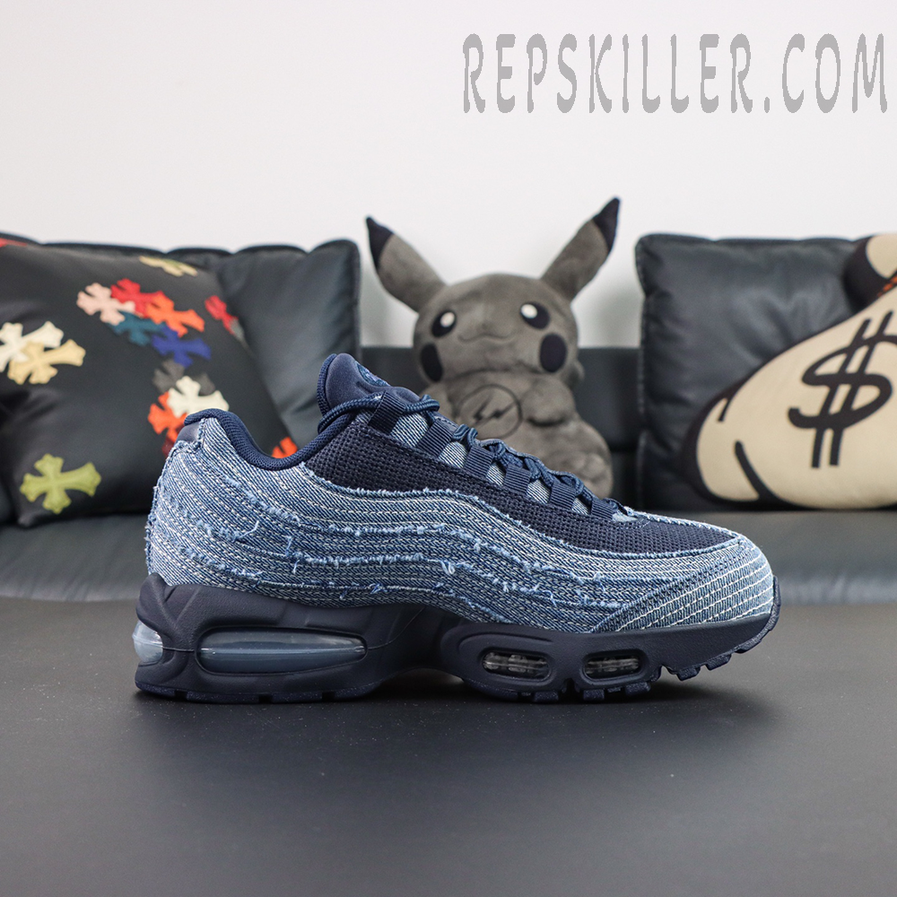 Levi’s x Air Max 95 OG “Obsidian” lateral side view featuring layered light blue denim, a navy Swoosh, and full-length visible Air Max cushioning