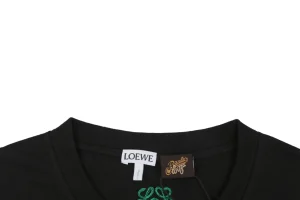 Loewe Frog Embroidered Graphic T-Shirt Collar