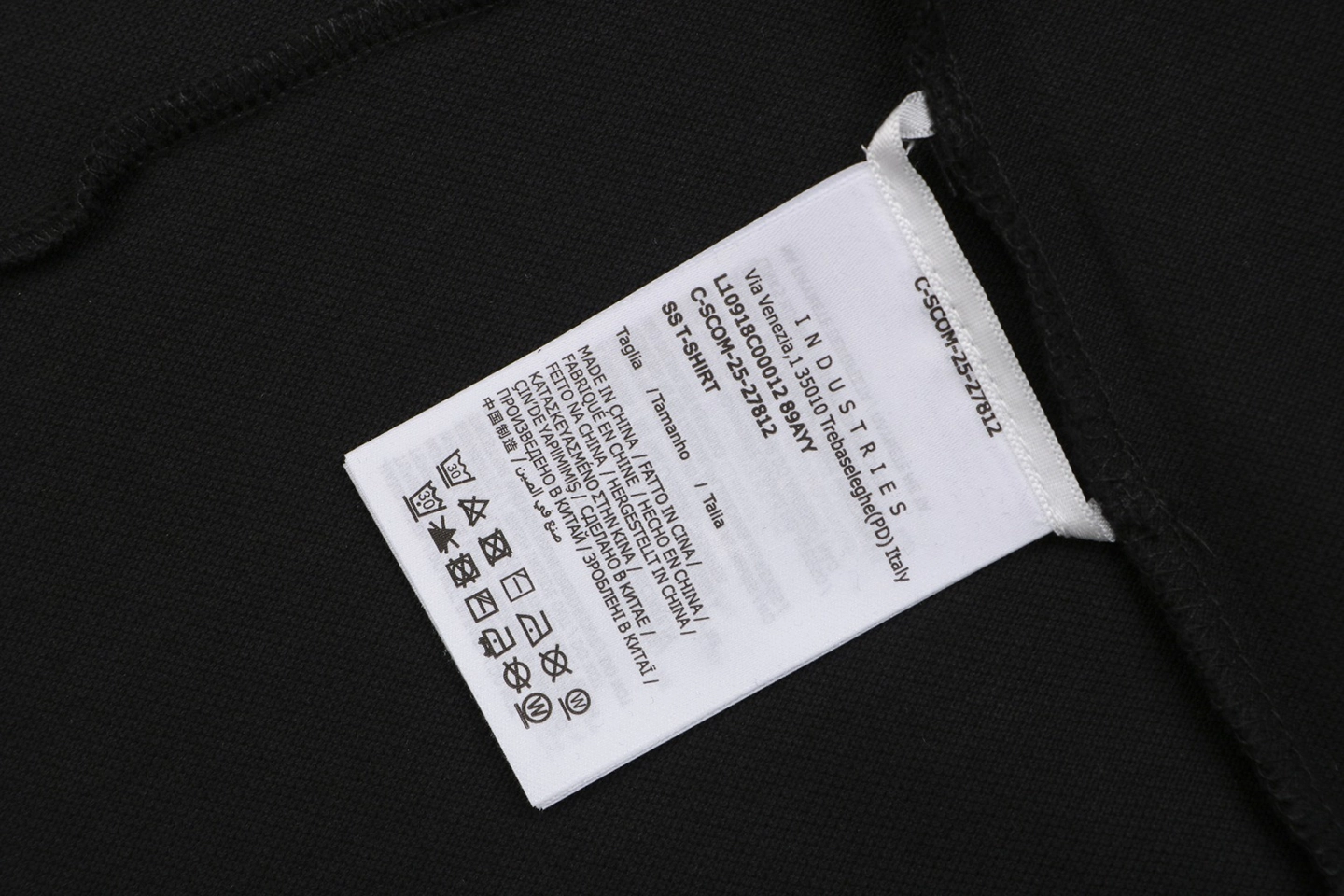 Moncler Black Logo Patch Classic Polo T-Shirt Black Wash label