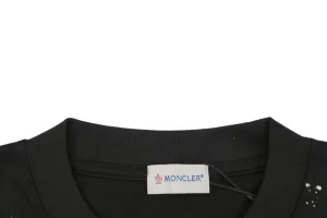 Moncler Oversized Spray Logo T-Shirt Black Collar