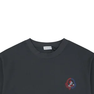 Moncler Red & Blue Gradient Embroidered Logo T-Shirt Grey