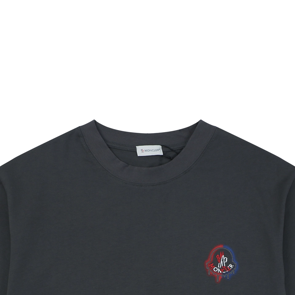Moncler Red & Blue Gradient Embroidered Logo T-Shirt Grey