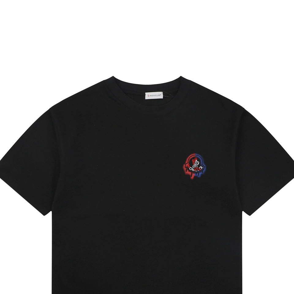 Moncler Red & Blue Gradient Embroidered Logo T-Shirt Black