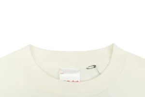Saint Michael Bunny Girl Pocket Print T-Shirt Collar