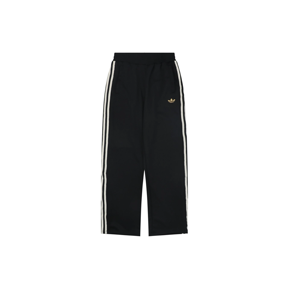 Adidas KT0653 Trefoil Embroidered Three-Stripe Track Pants Black Front view