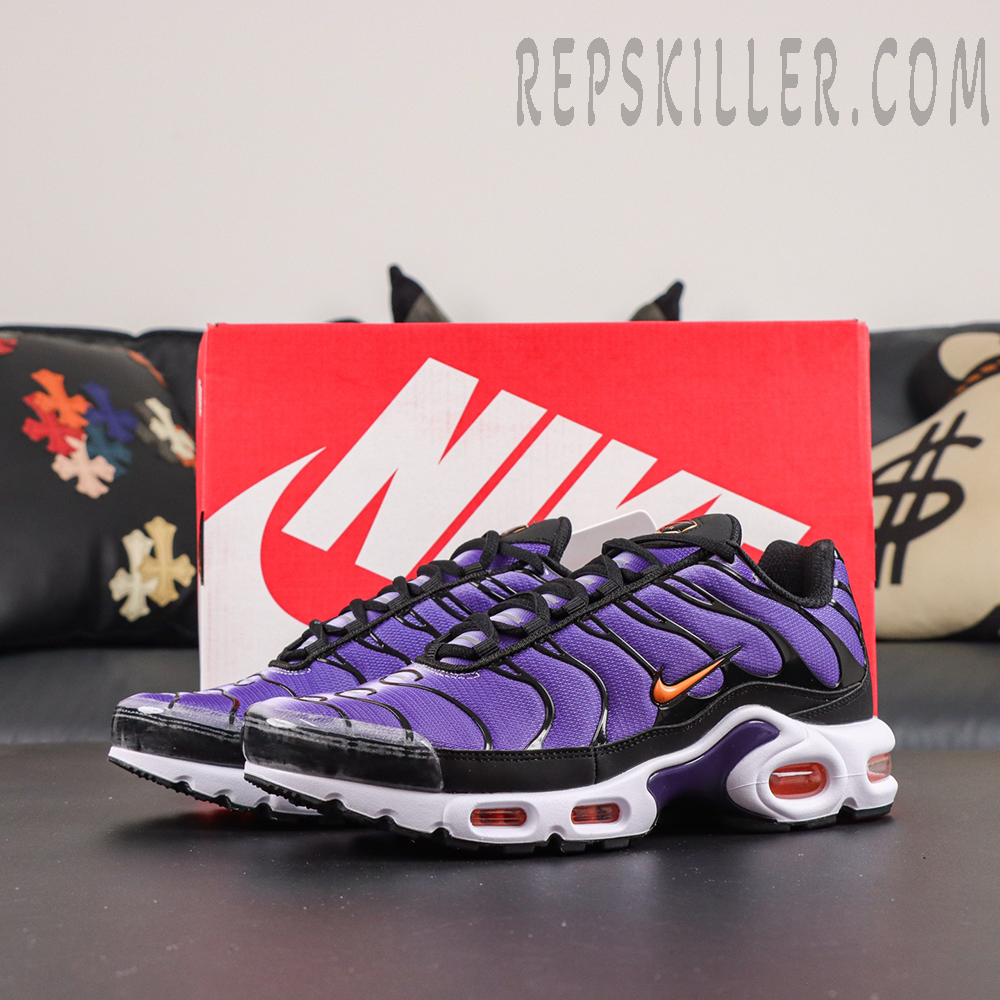 Nike Air Max Plus OG ‘Voltage Purple’ side view featuring a purple gradient mesh upper, black TPU overlays, and orange Swoosh branding