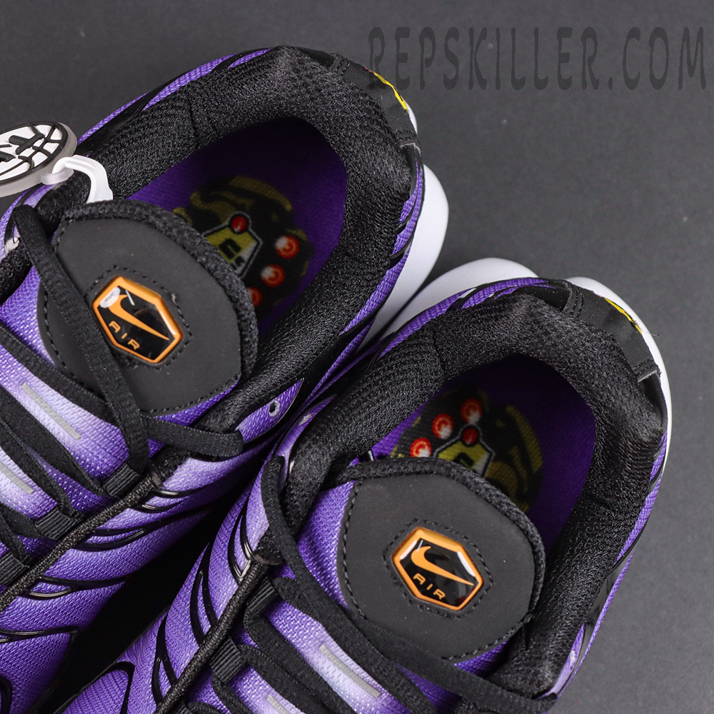 Nike Air Max Plus OG ‘Voltage Purple’ tongue and interior detail featuring a black tongue with orange Nike Air branding