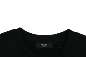 Fendi FF Dog Embroidered Crewneck Sweatshirt Collar
