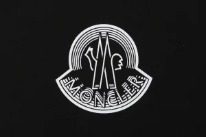 Moncler Multi Sketch M Logo Graphic T-Shirt9.jpeg